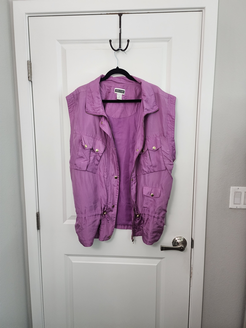 5/$30  Lavender Silk Vest Size Xlarge
